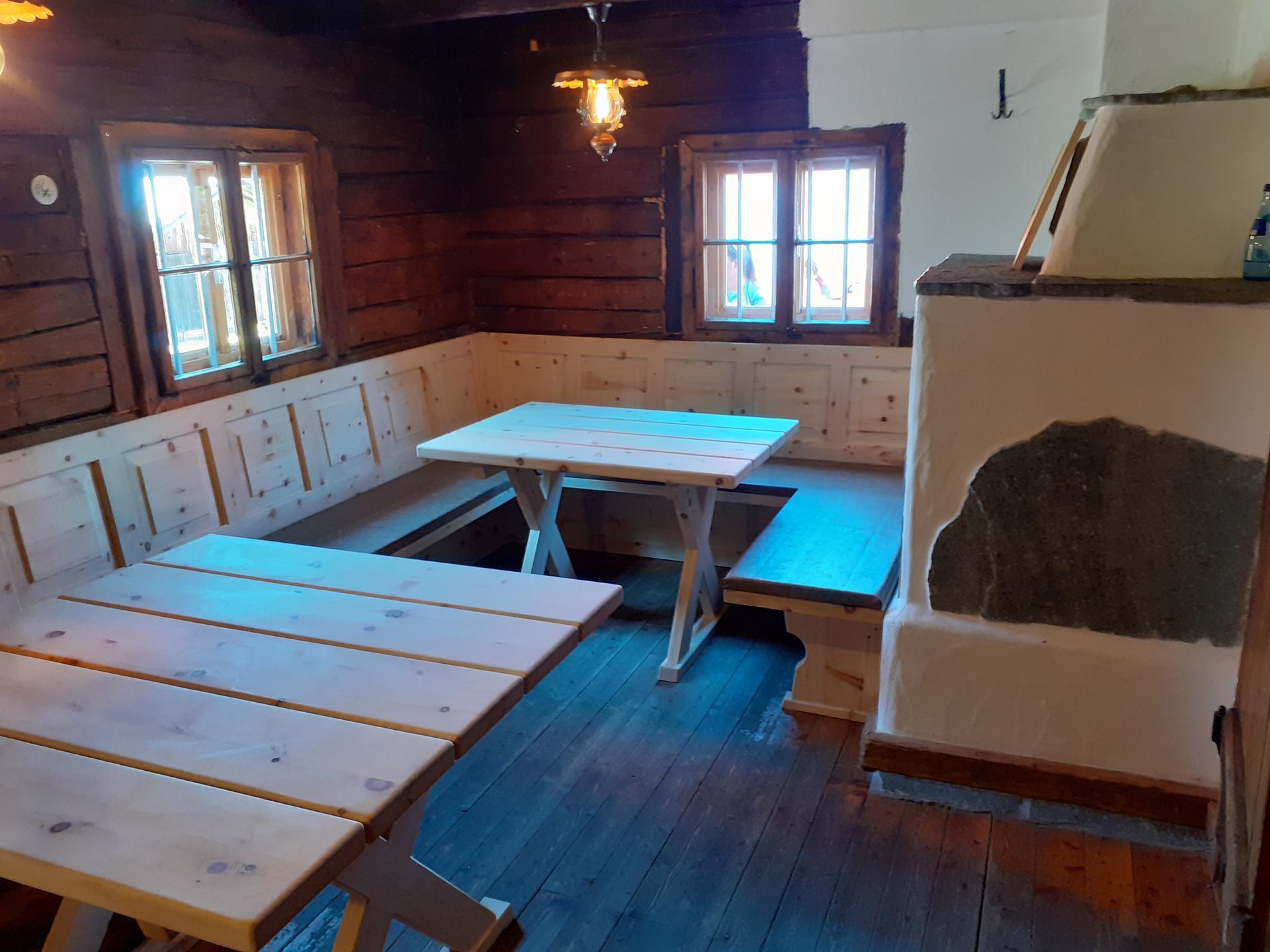 Möbelbau Almhütte