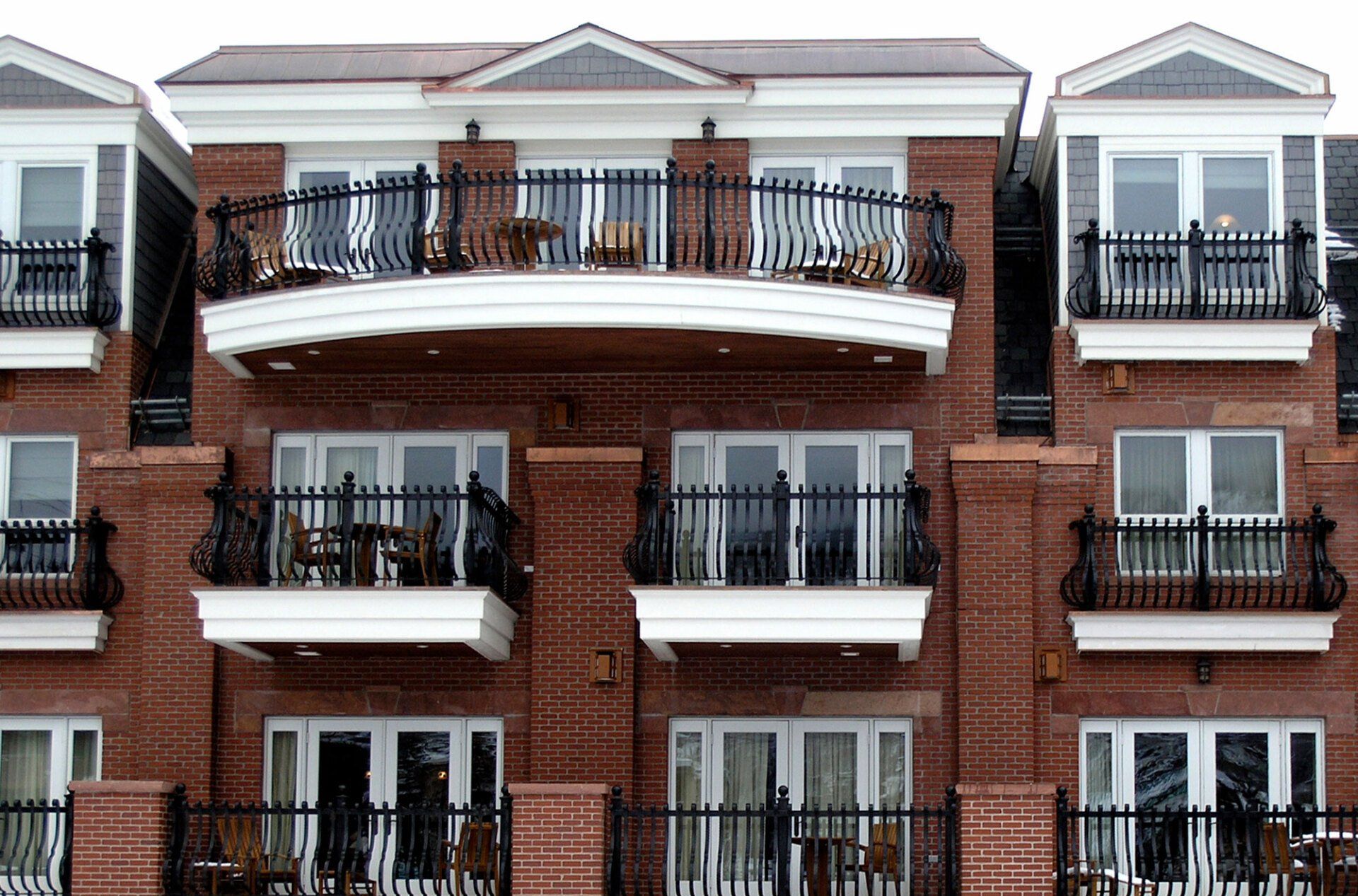 Photo of an apartment building