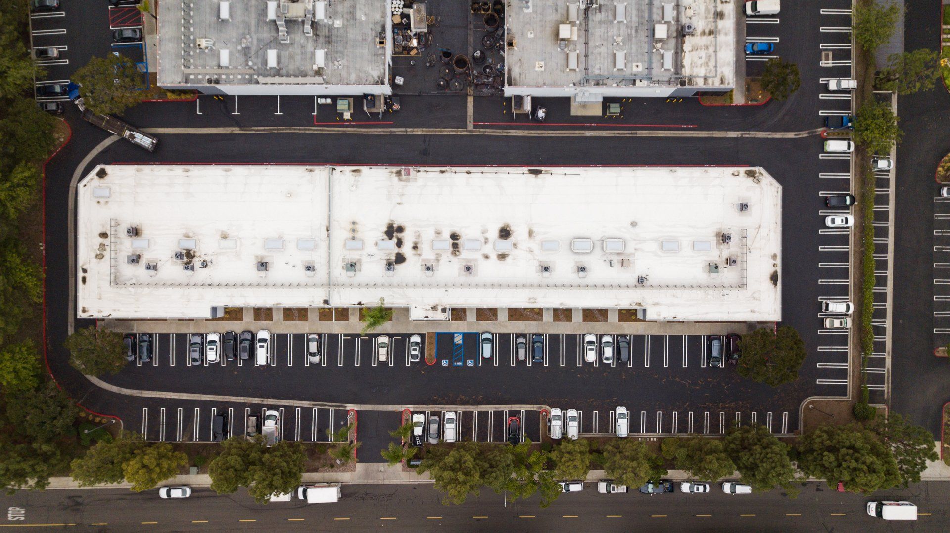 vista parking lot maintenance