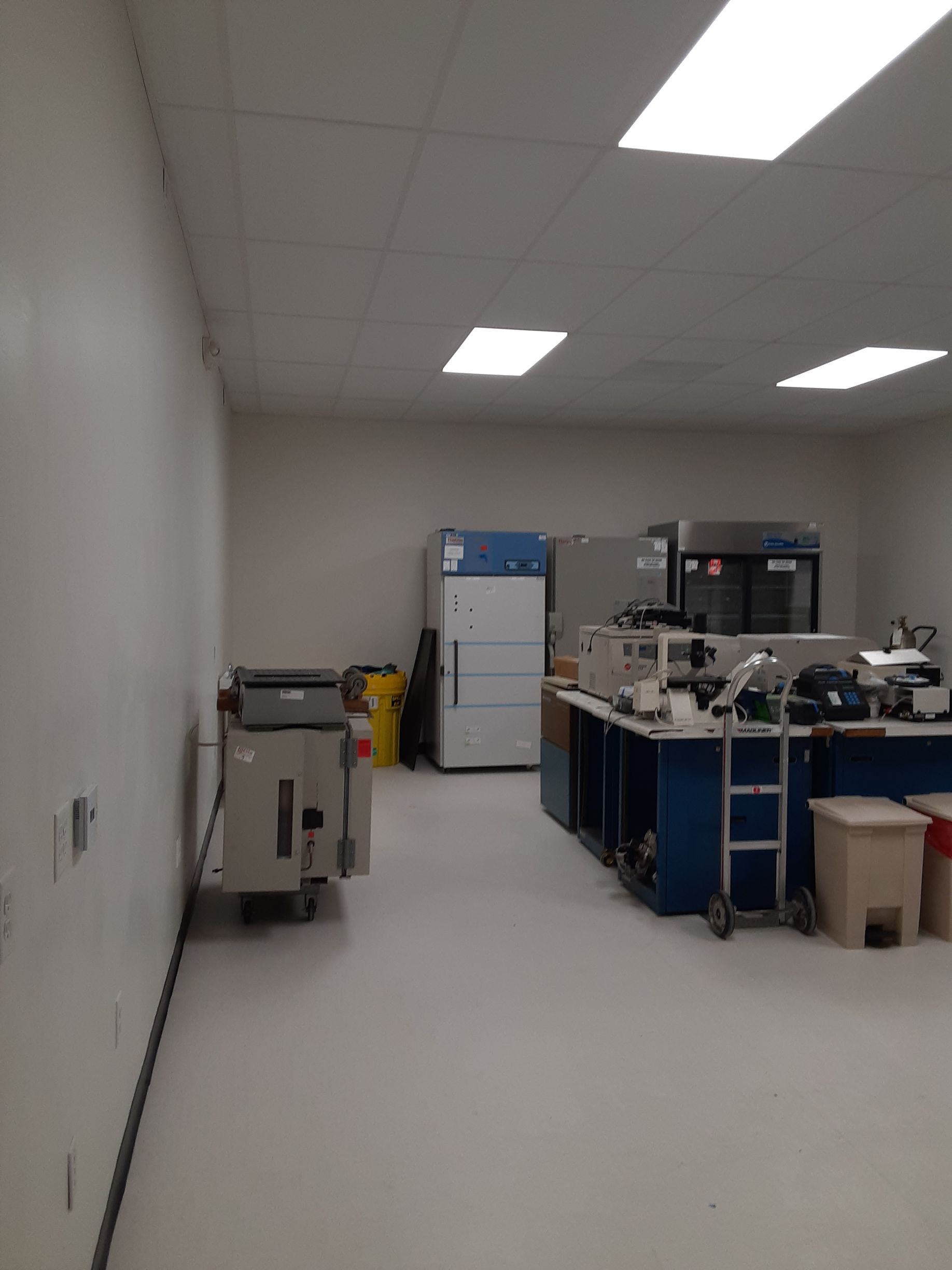 A large room with a lot of equipment in it.