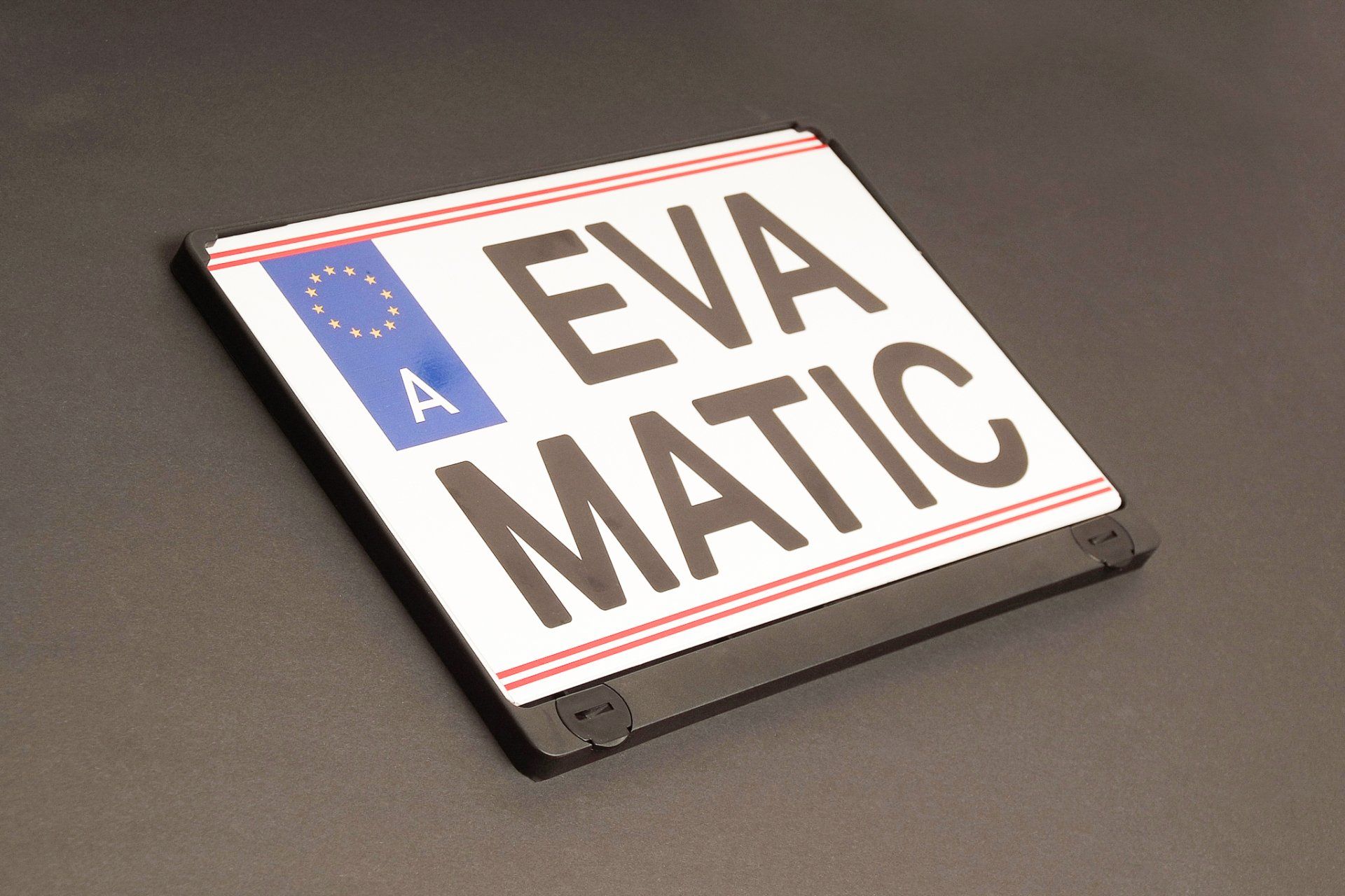 Ein Schild mit der Aufschrift „Evamatic“.