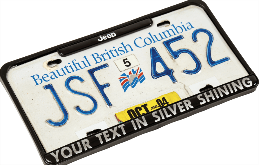 Ein Nummernschild aus British Columbia mit schwarzem Rahmen