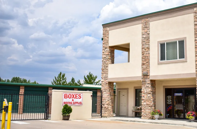 The front entrance to STOR-N-LOCK Self Storage in Littleton, Colorado