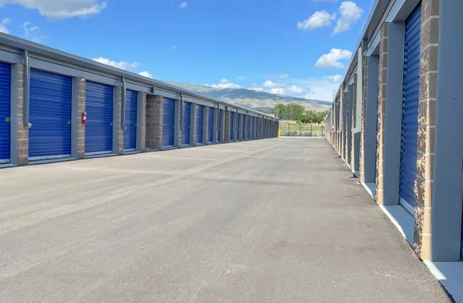 Self storage options from STOR-N-LOCK Self Storage in Boise, Idaho