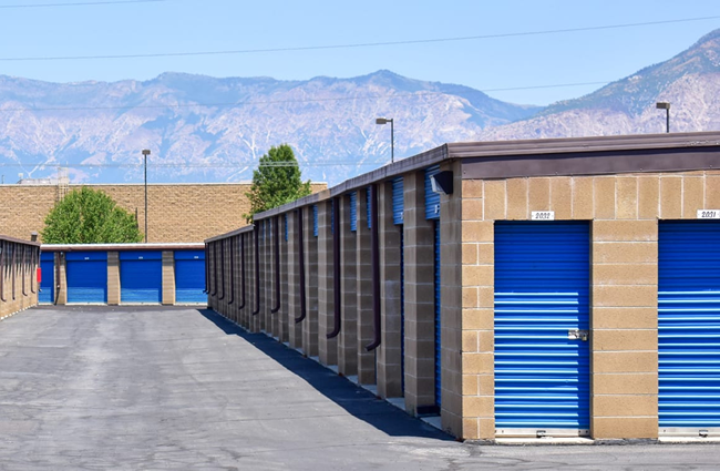 Storage options from STOR-N-LOCK Self Storage in Riverdale, Utah