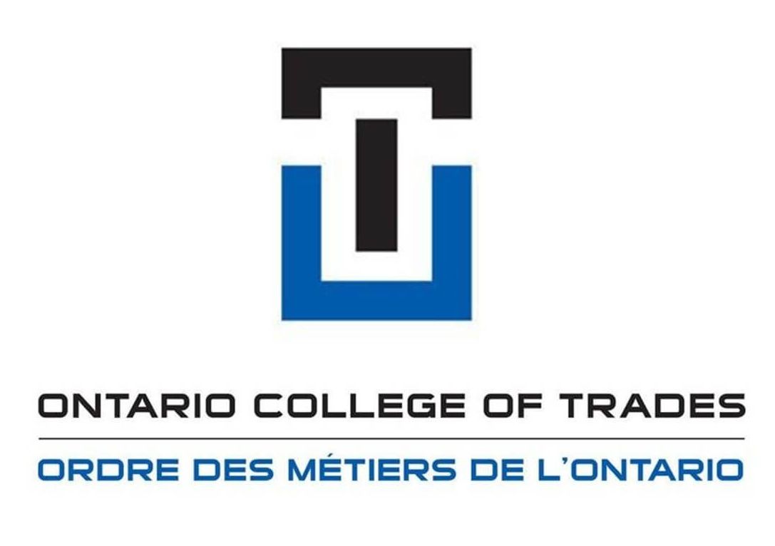 Le logo de l'Ordre des métiers de l'Ontario est bleu et noir