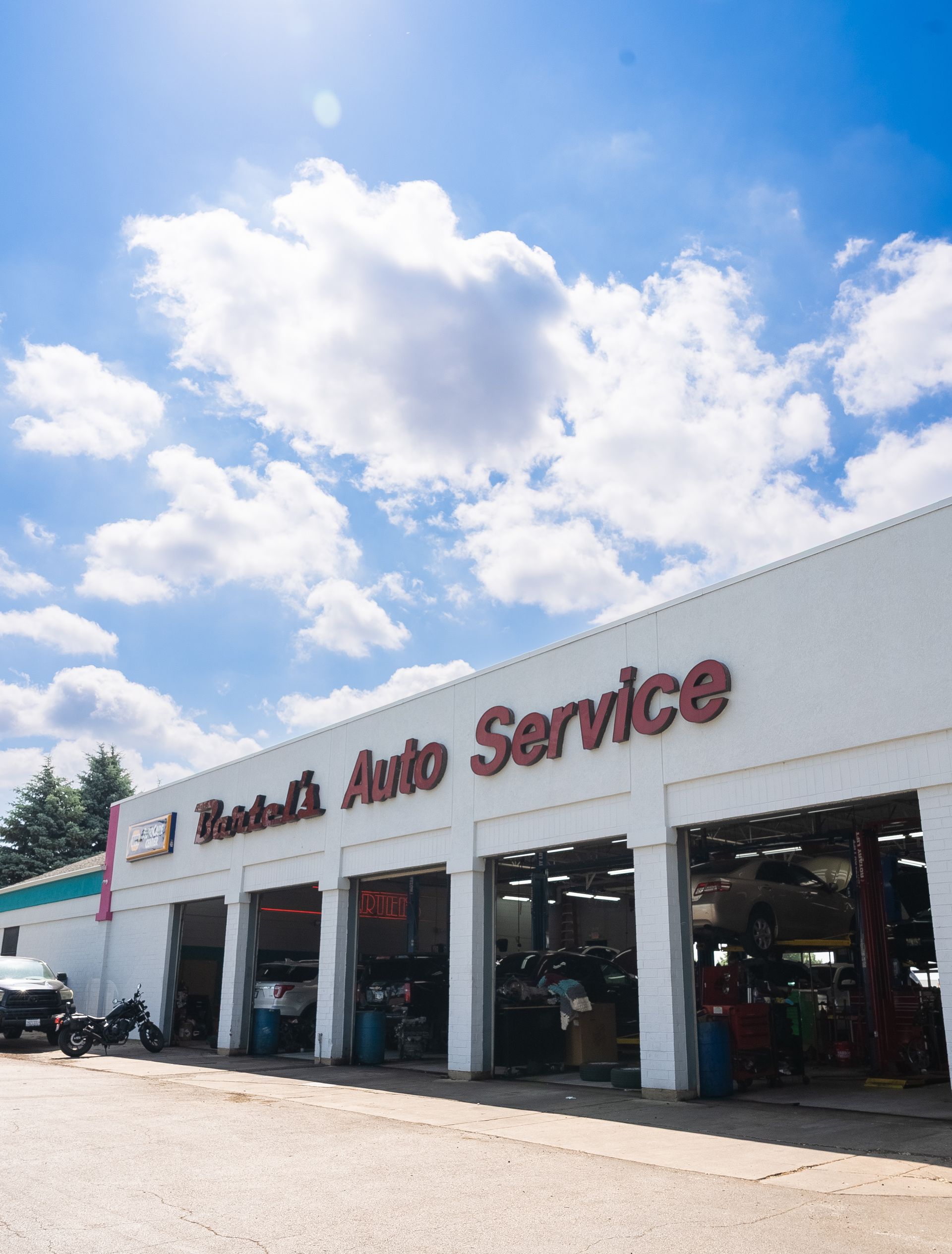 Front of Bartel’s Auto Service Garage Bays | Bartel's Auto Clinic