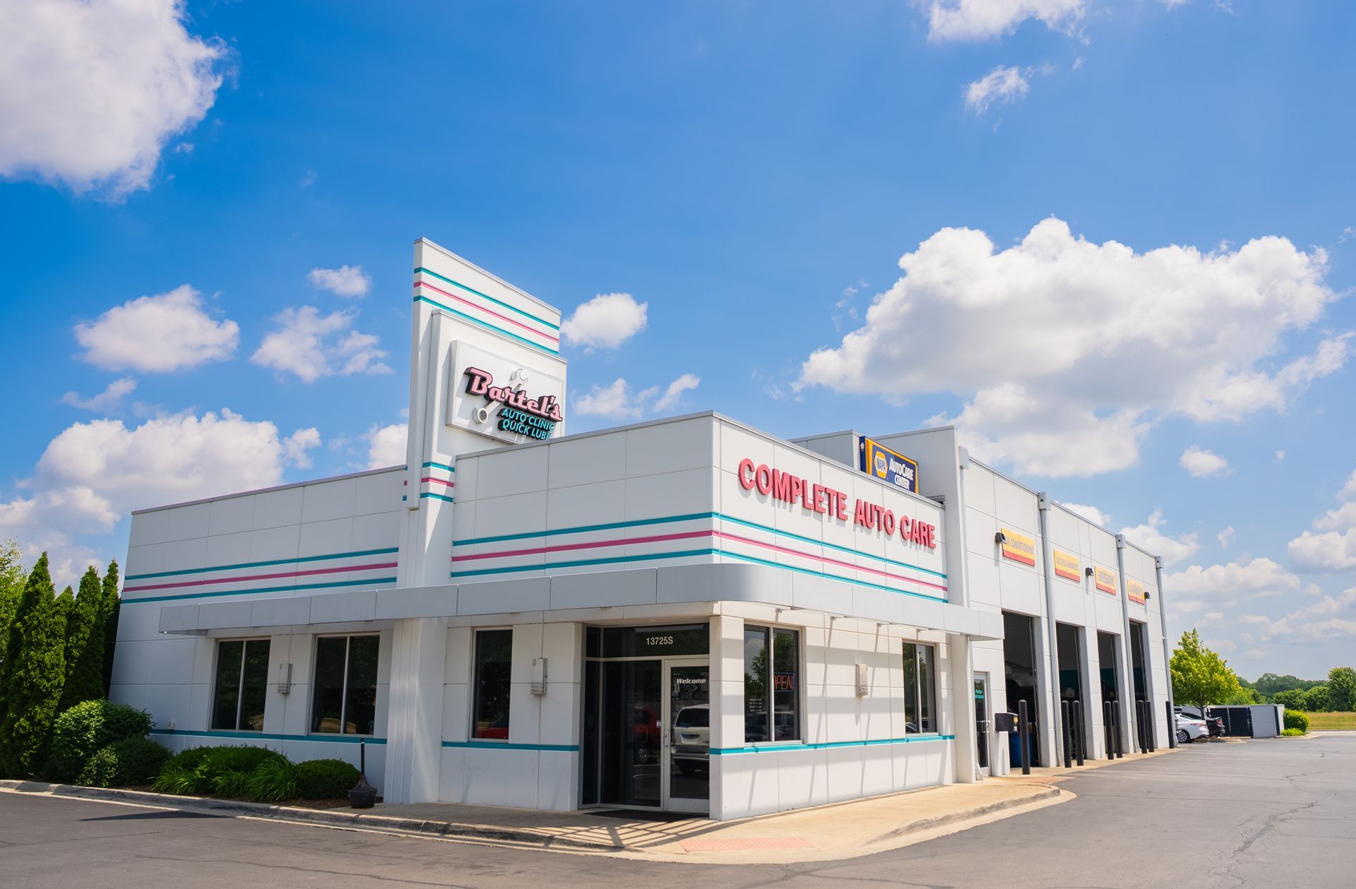 Front View of Bartel’s Auto Clinic Facility | Bartel's Auto Clinic