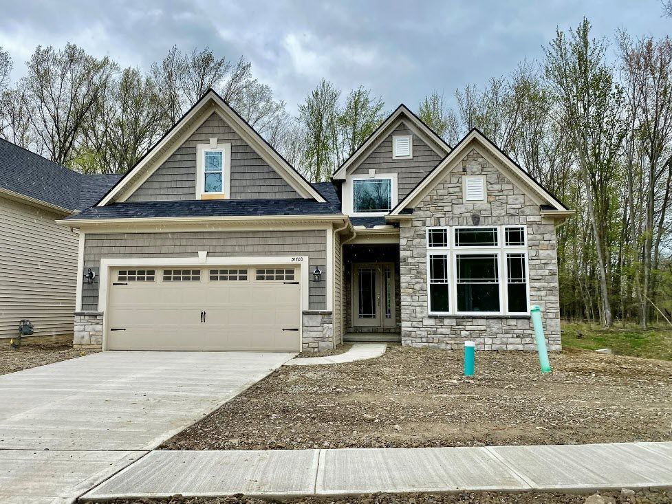 New villa homes new custom homes Avon Lake OH New Cluster Homes Woodbridge Villas