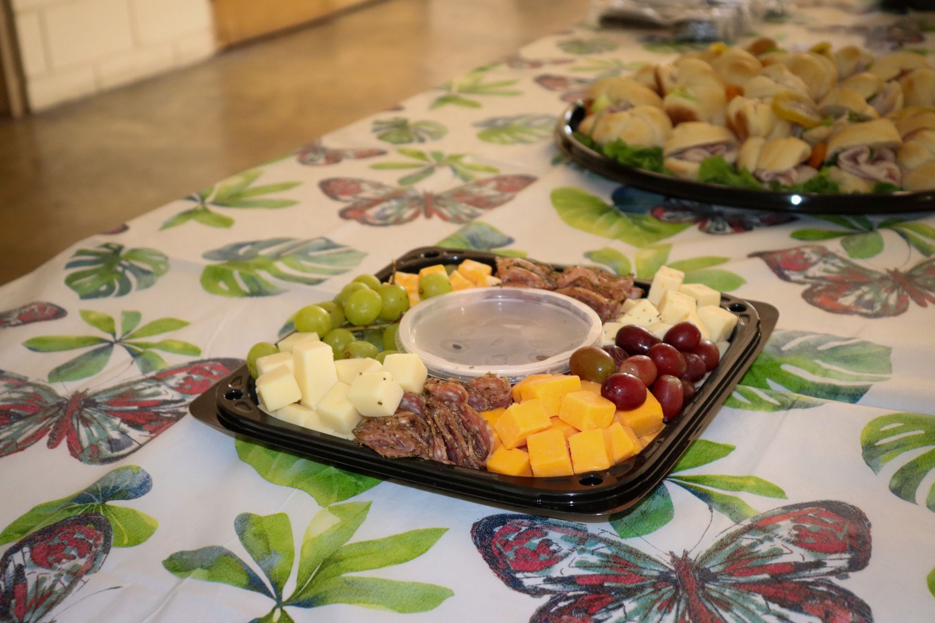 A tray of food is sitting on a table.