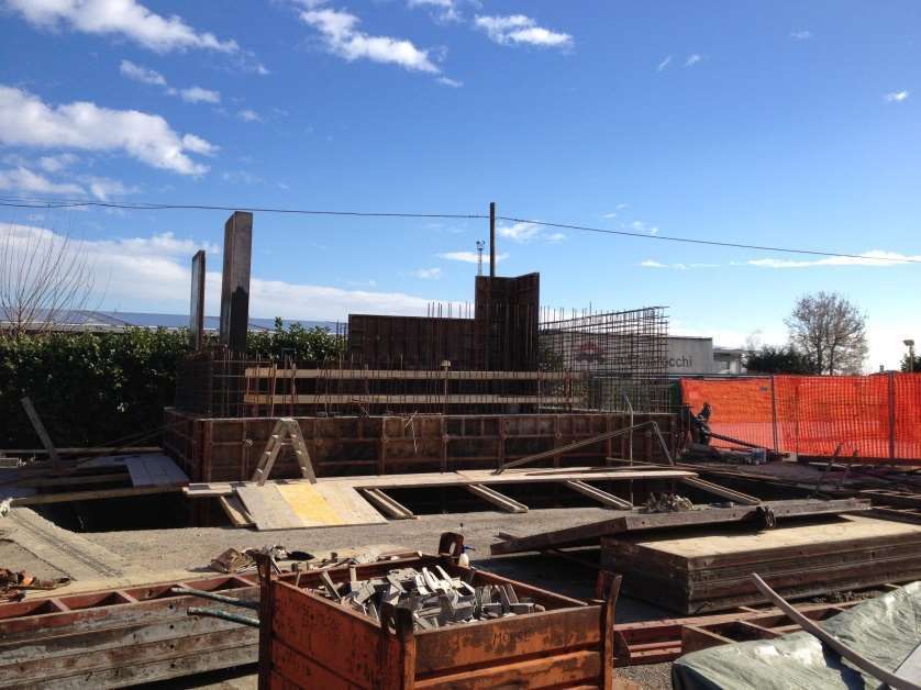 REALIZZAZIONE COMMERCIALE2