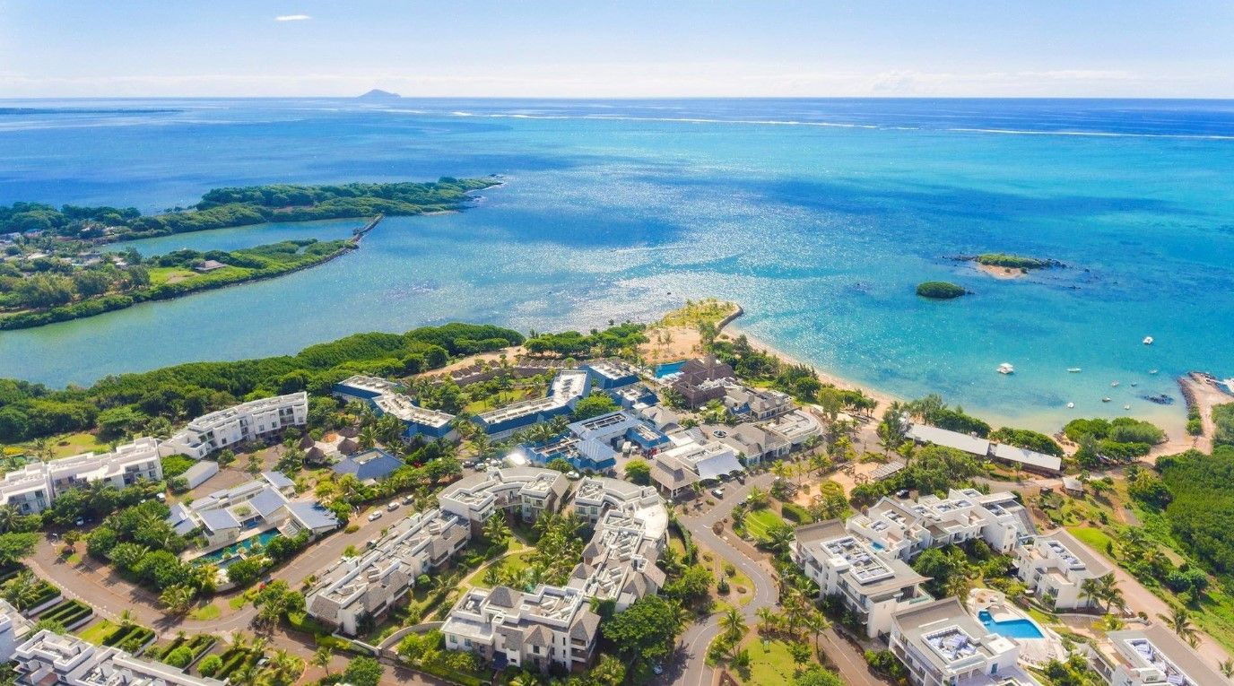 Raisson Blu Azuri Resort & Spa