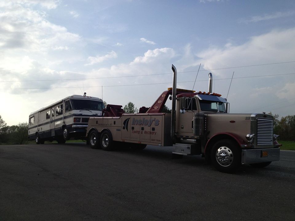 Tow To Mckenzie TN — Insley’s Towing and Recovery — Pine Bluff, AR
