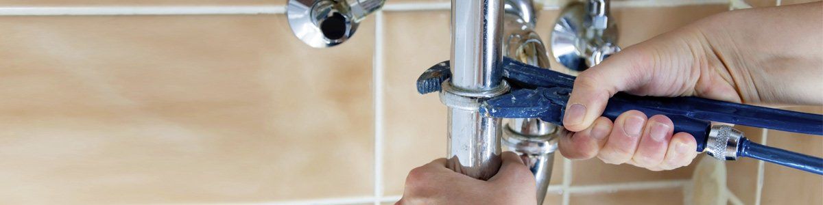 brett williams plumbing plumber working brett williams plumbing plumber working