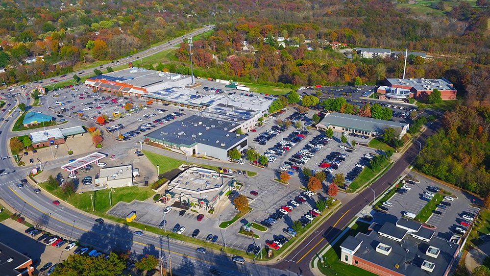 Grocery-anchored shopping centers like Forum Shopping Center offer great benefits for business owners.