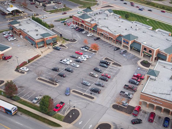 Discover Broadway Shops With Lindner Properties for Commercial Property in Columbia, MO