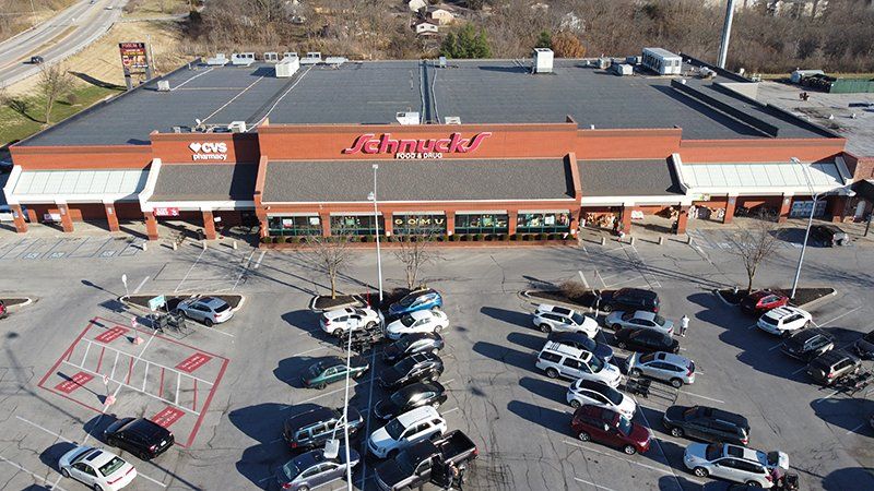 Contact Lindner Properties for Commercial Property in Columbia, MO at the Forum Shopping Center