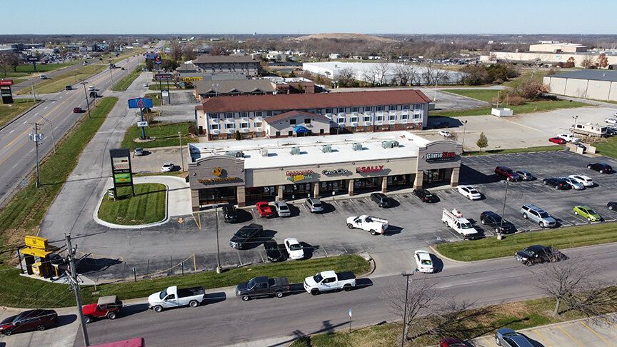Explore Leasing Options With Lindner Properties for Commercial Spaces Available in Sedalia, MO.
