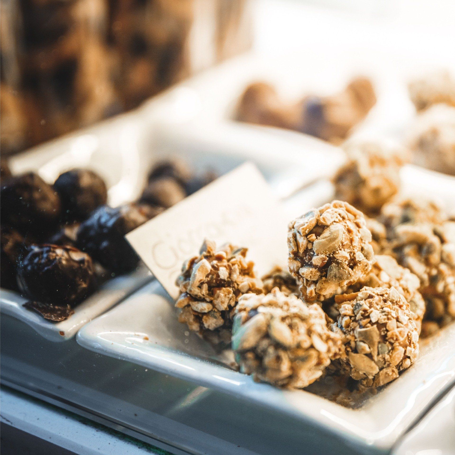 canestrini a cuore con cioccolato