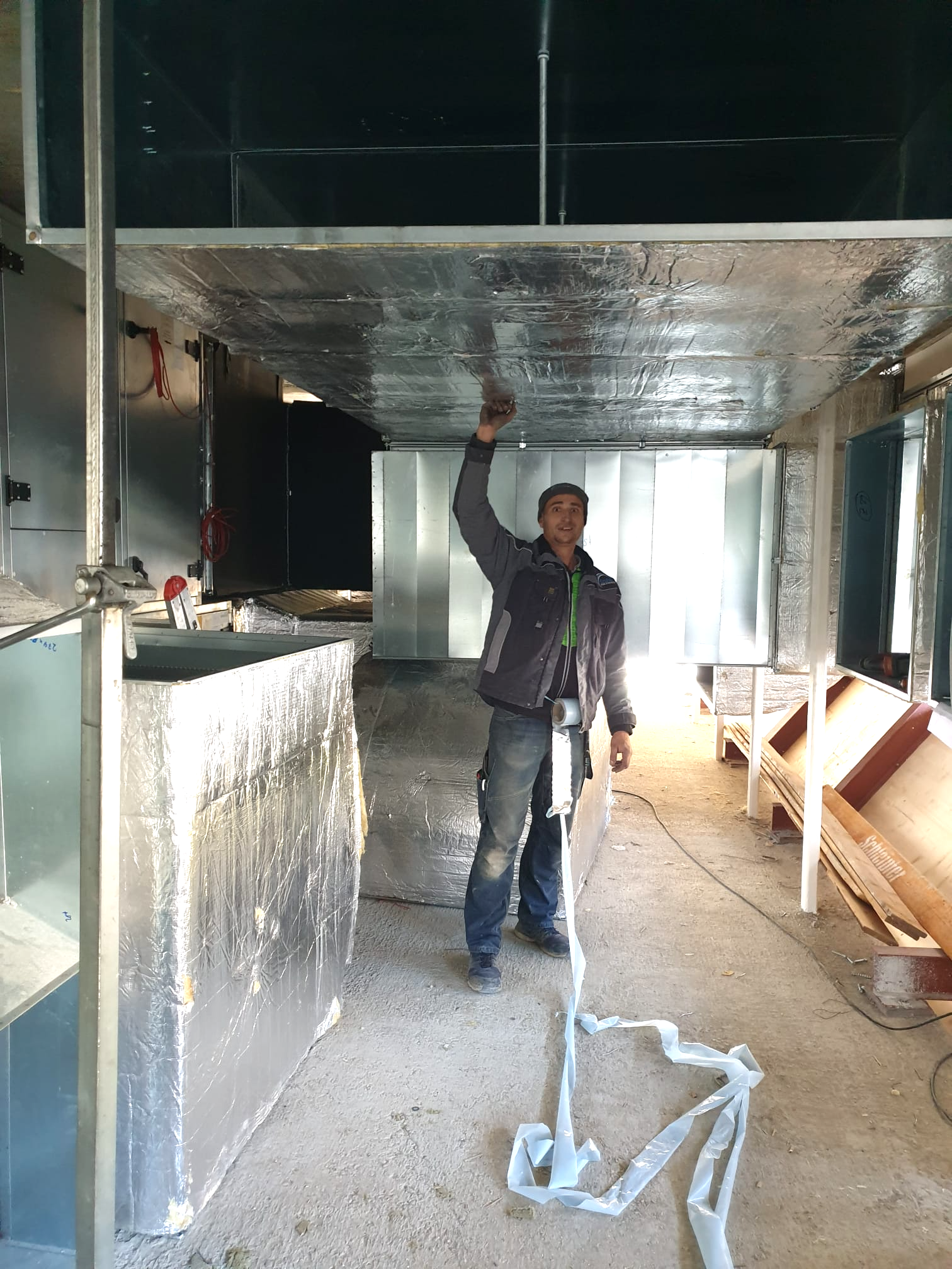 technische Überprüfung einer Klimaanlage