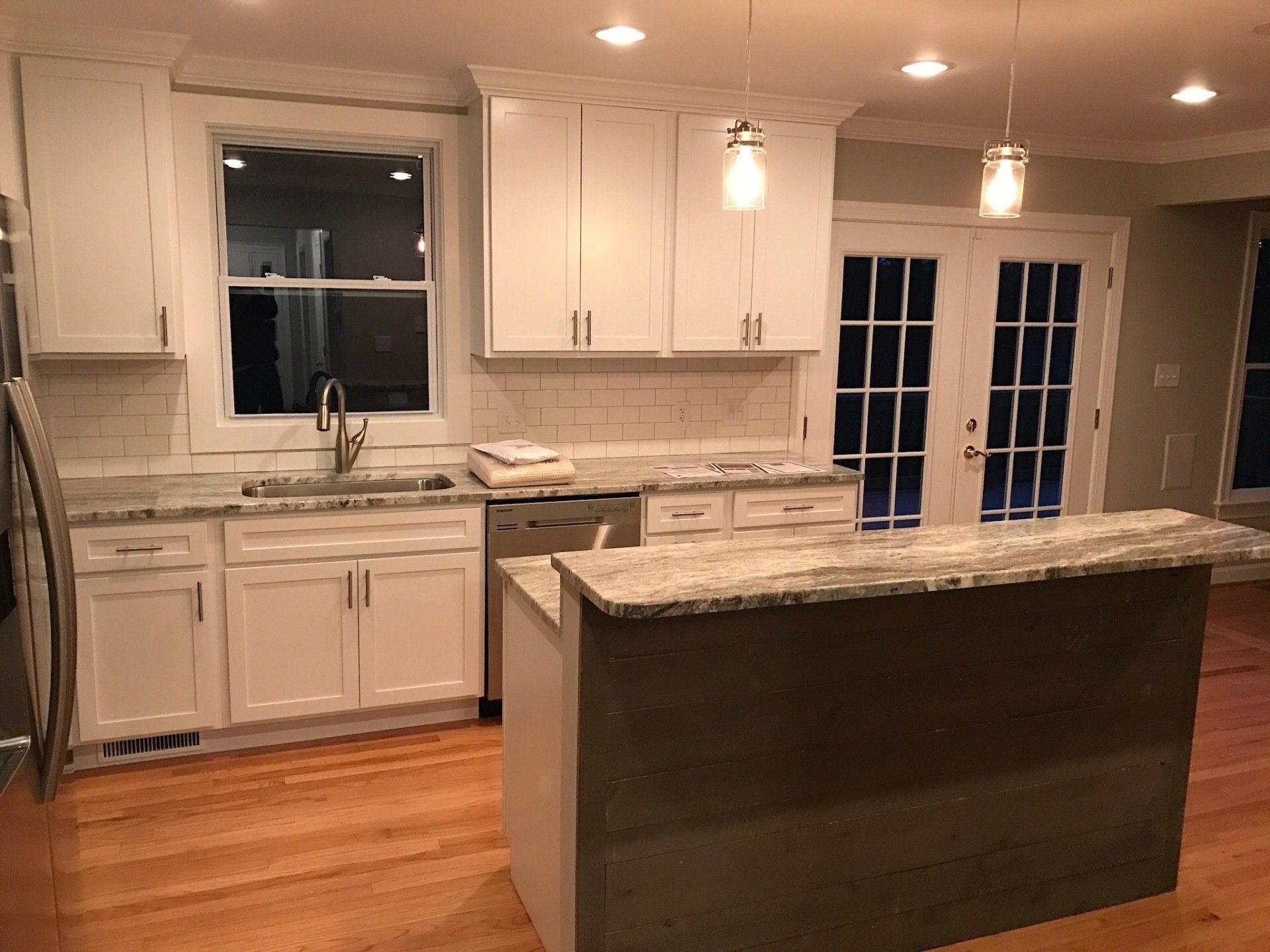 Subway Tile Backsplash - Charlottesville, VA - Max Tile