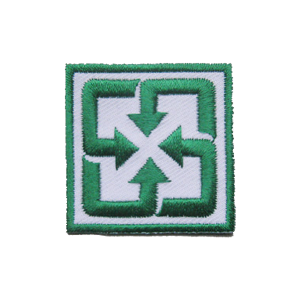 A green and white square with arrows in it award.