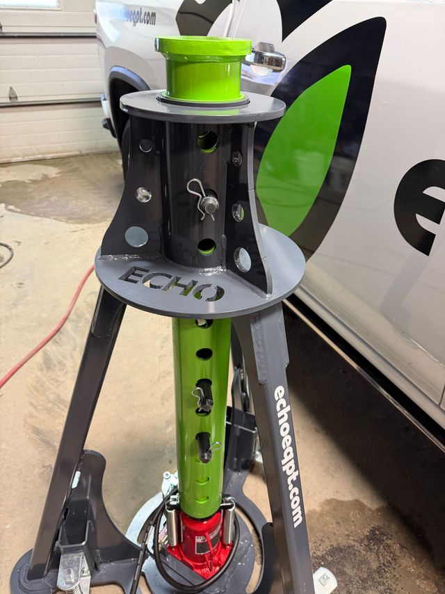 ECHO | 20 Ton Pneumatic Agricultural Sprayer Jack & Safety Stand