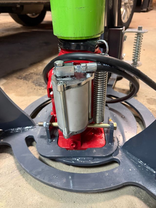 ECHO | 20 Ton Pneumatic Agricultural Sprayer Jack & Safety Stand