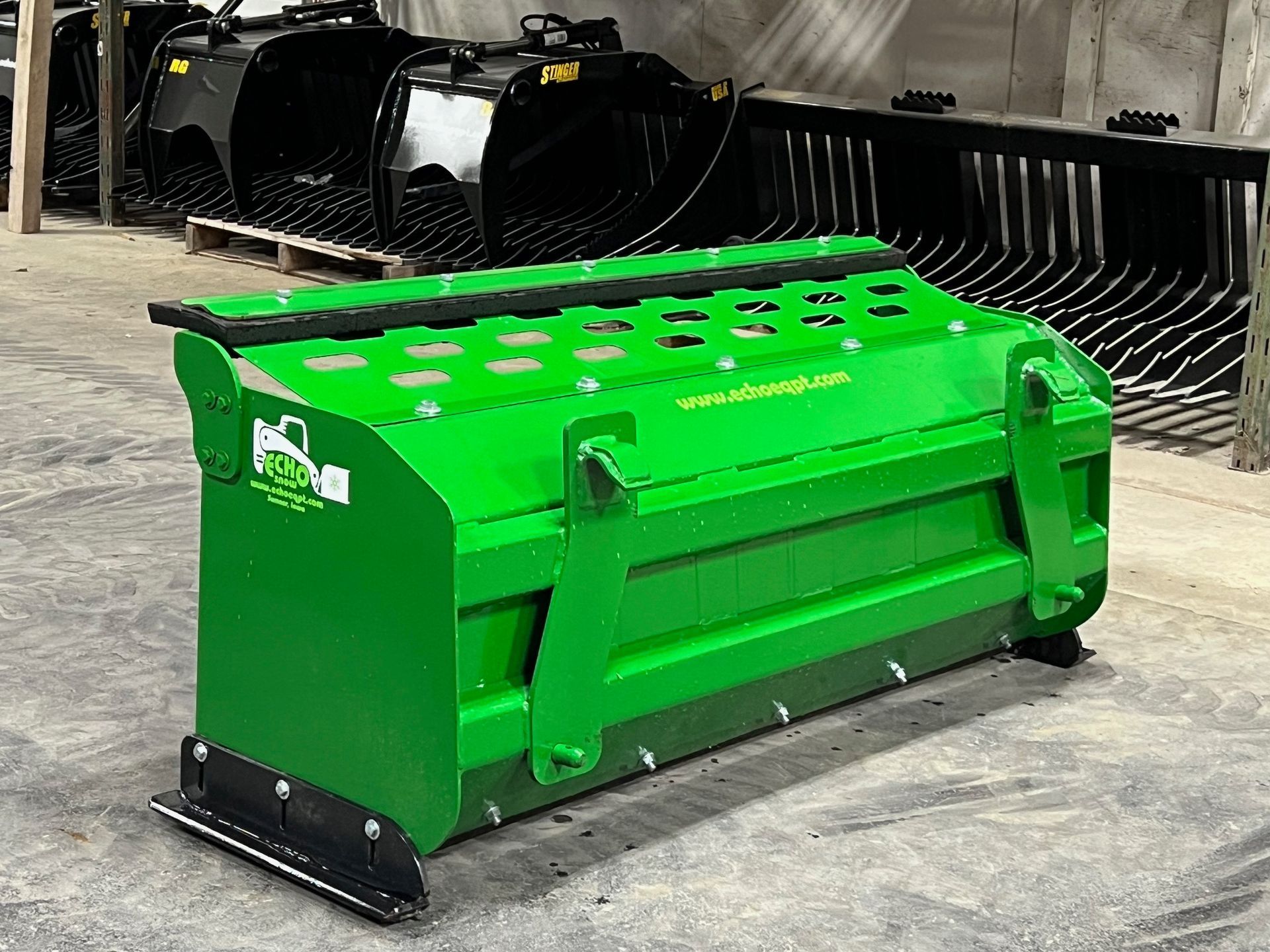 ECHO LK Series Compact Pusher 20x24