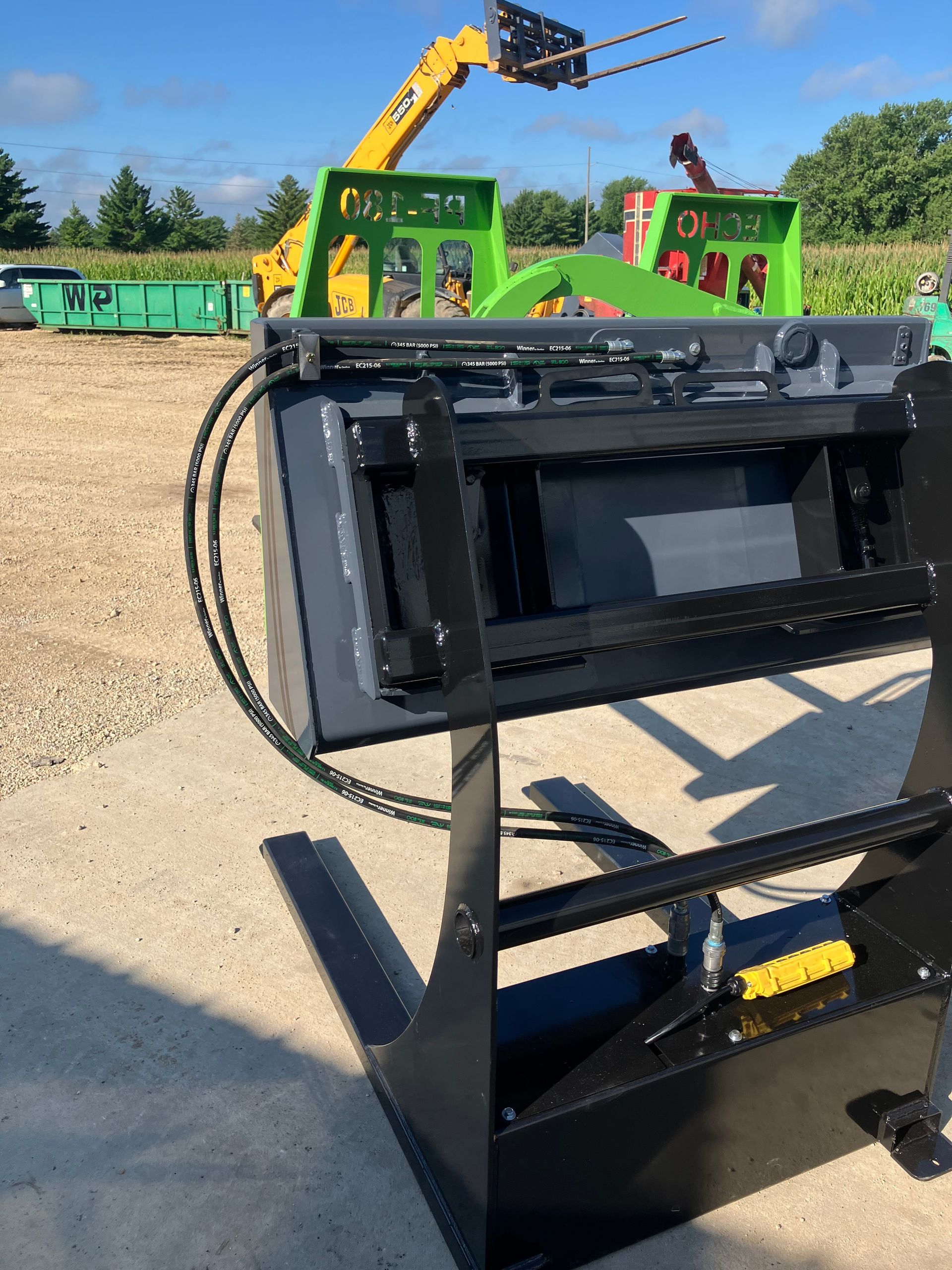 ECHO PF180 Box Flipper / Rotating Pallet Forks