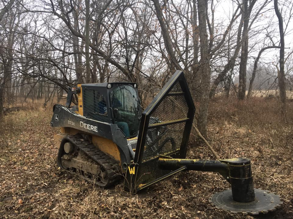 M&M Attachments | Hydra Saw Skid Steer Tree Saw