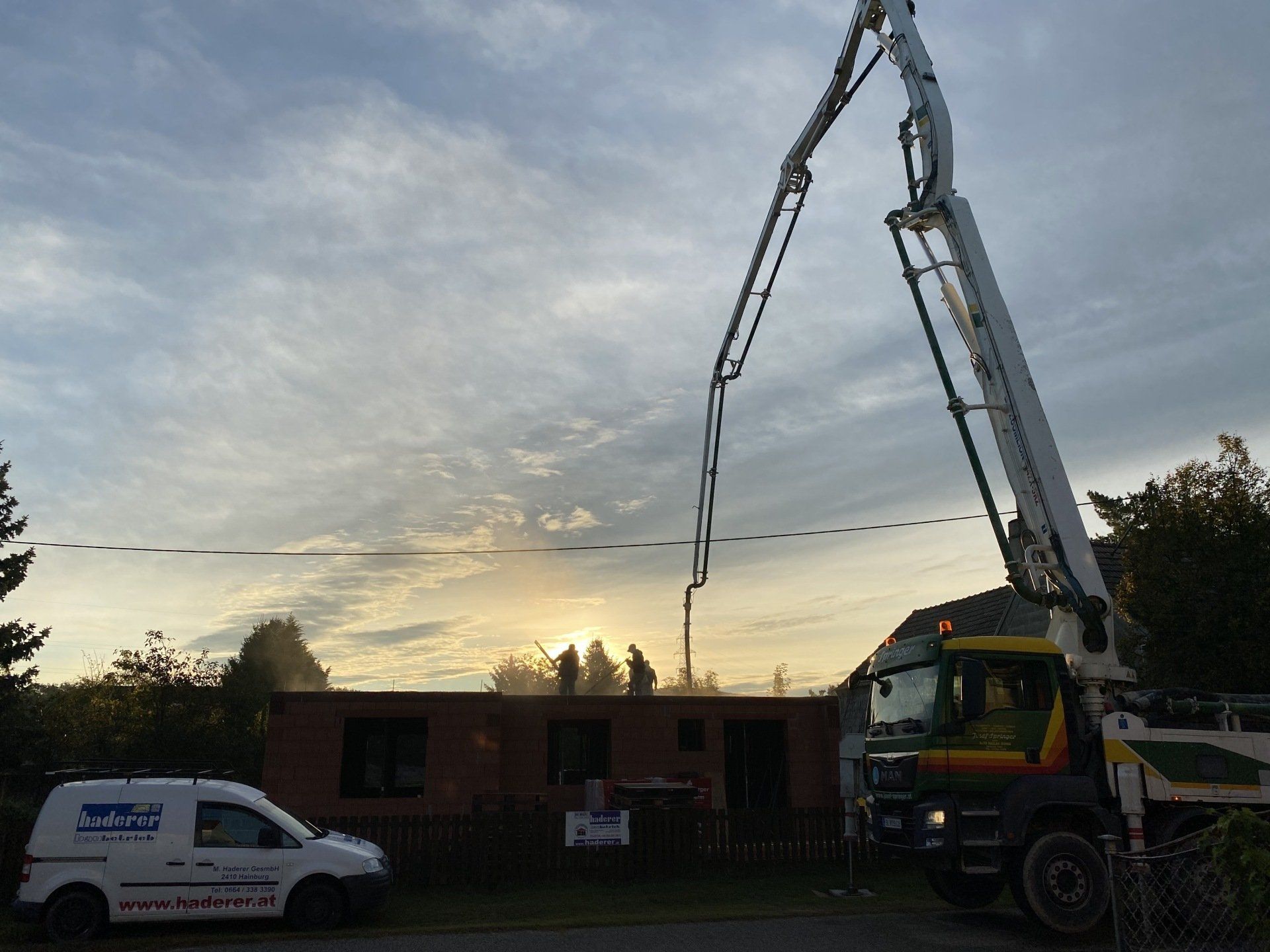 Haderer Baubetrieb Kran im Einsatz