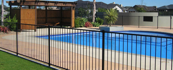 Pool Fence and gates - Rabbo's Fencing