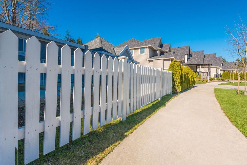 Residential Fencing & Gates Darwin Rabbo's Fencing