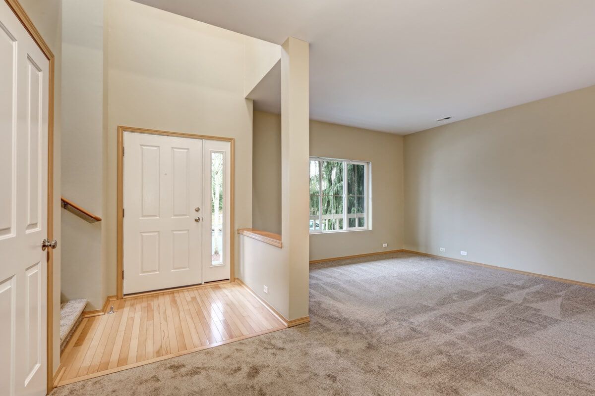 Fitted entrance carpet in an Ouseburn property, professionally installed by Foxglove Flooring carpet fitters.