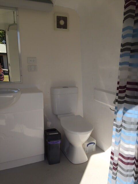 Portable toilet ensuite for hire - Portable toilet hire & portaloo hire mackay