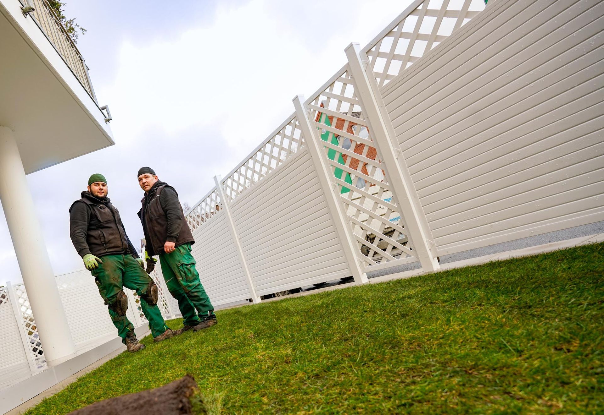 Gartenanlage – Wegeführung und strukturierte Bepflanzung