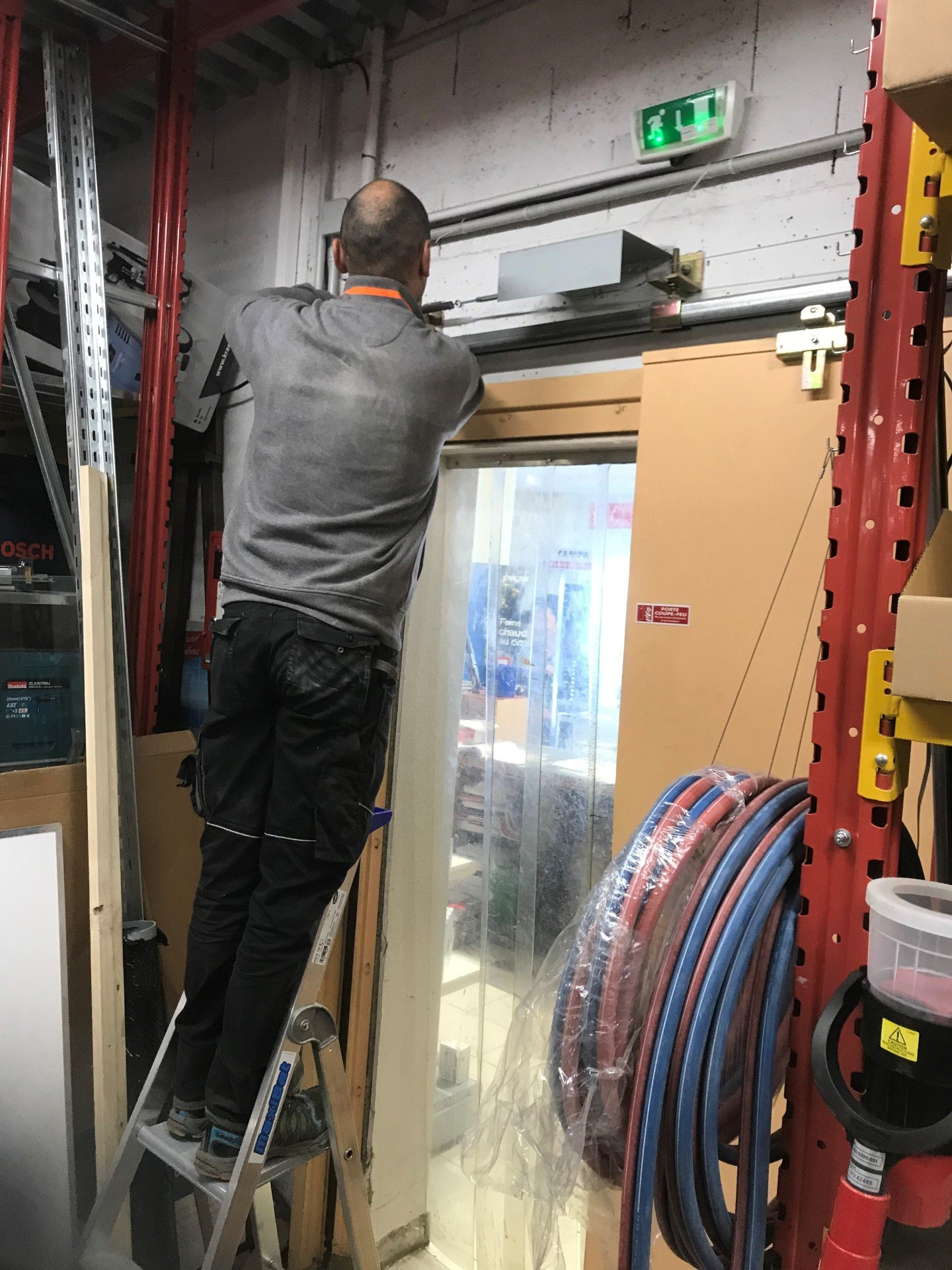 Porte coupe feu Odile Extincteurs