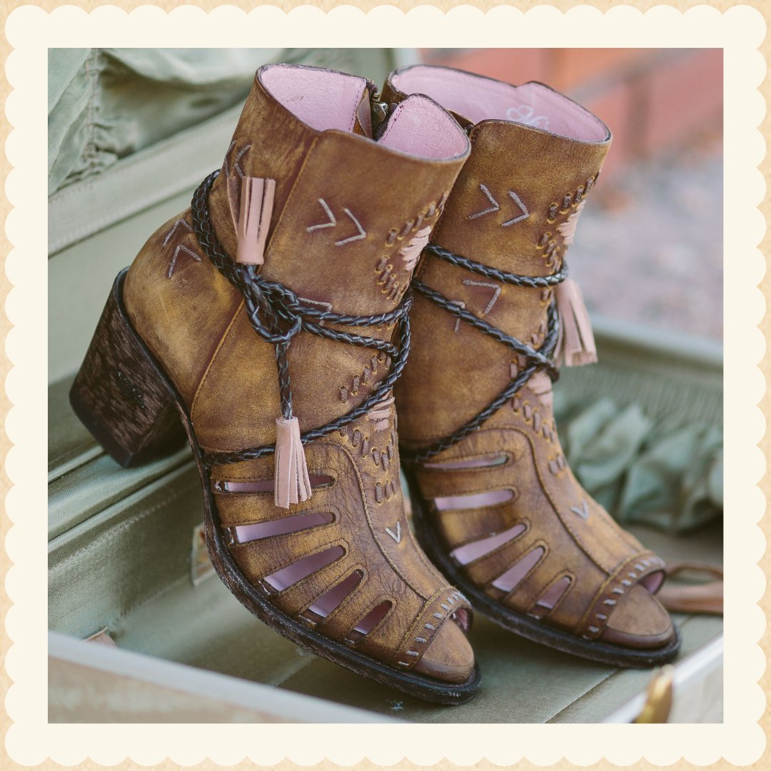 Singning Brook Boots - Miss Macie - Weston, MO