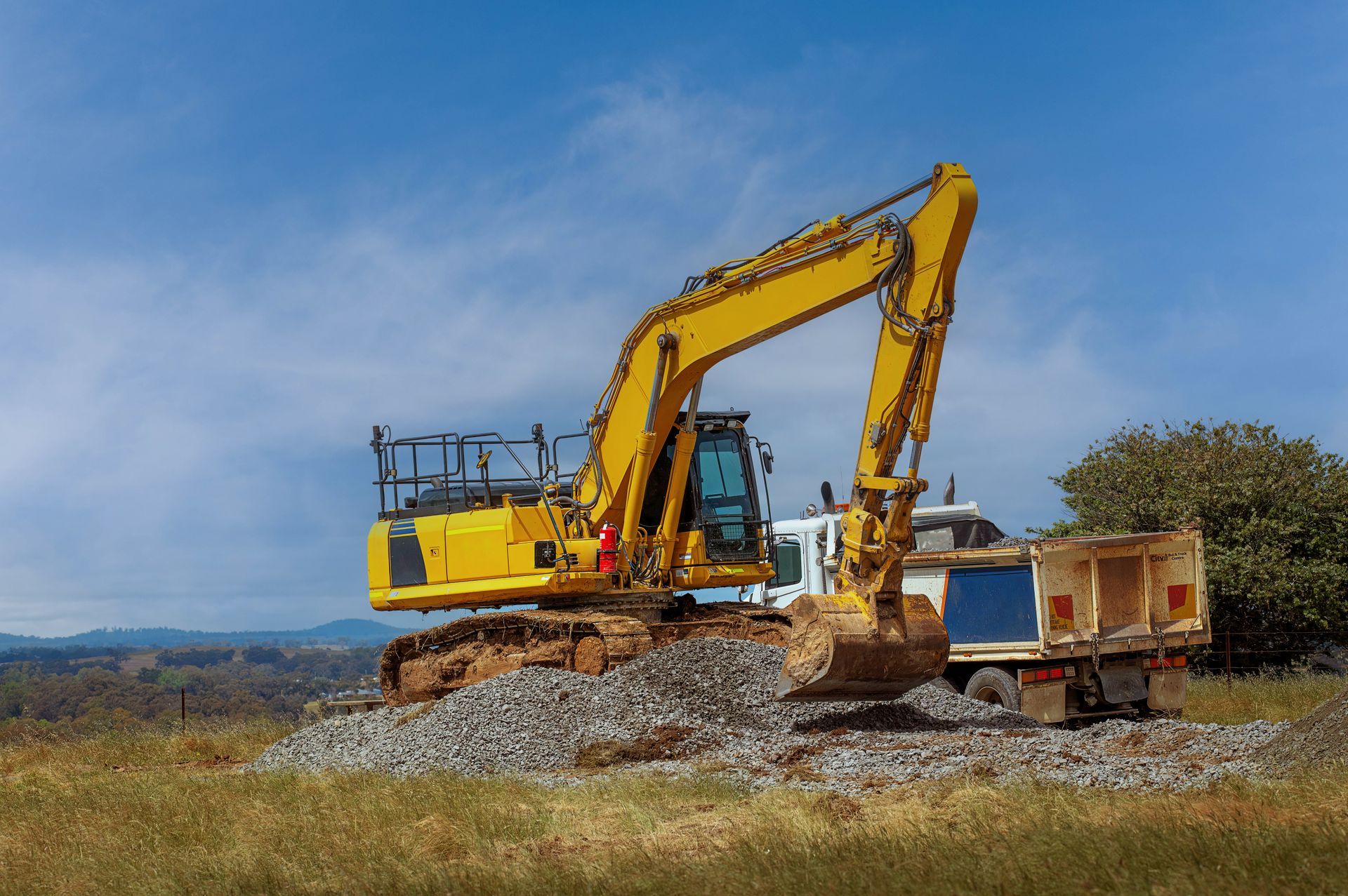 Excavator Equipment 66Earthworks