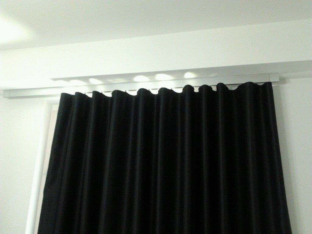 tenda oscurante a tinta unita