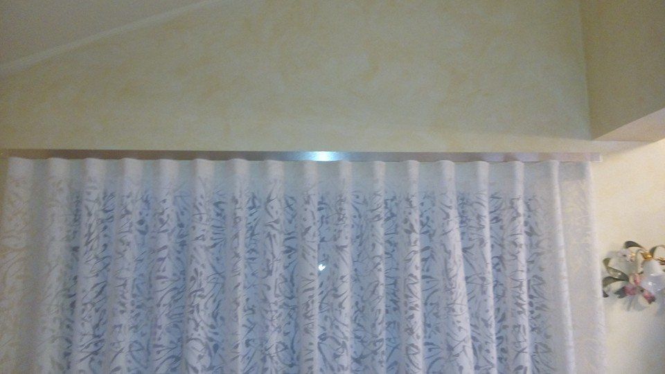 tenda trasparente bianca