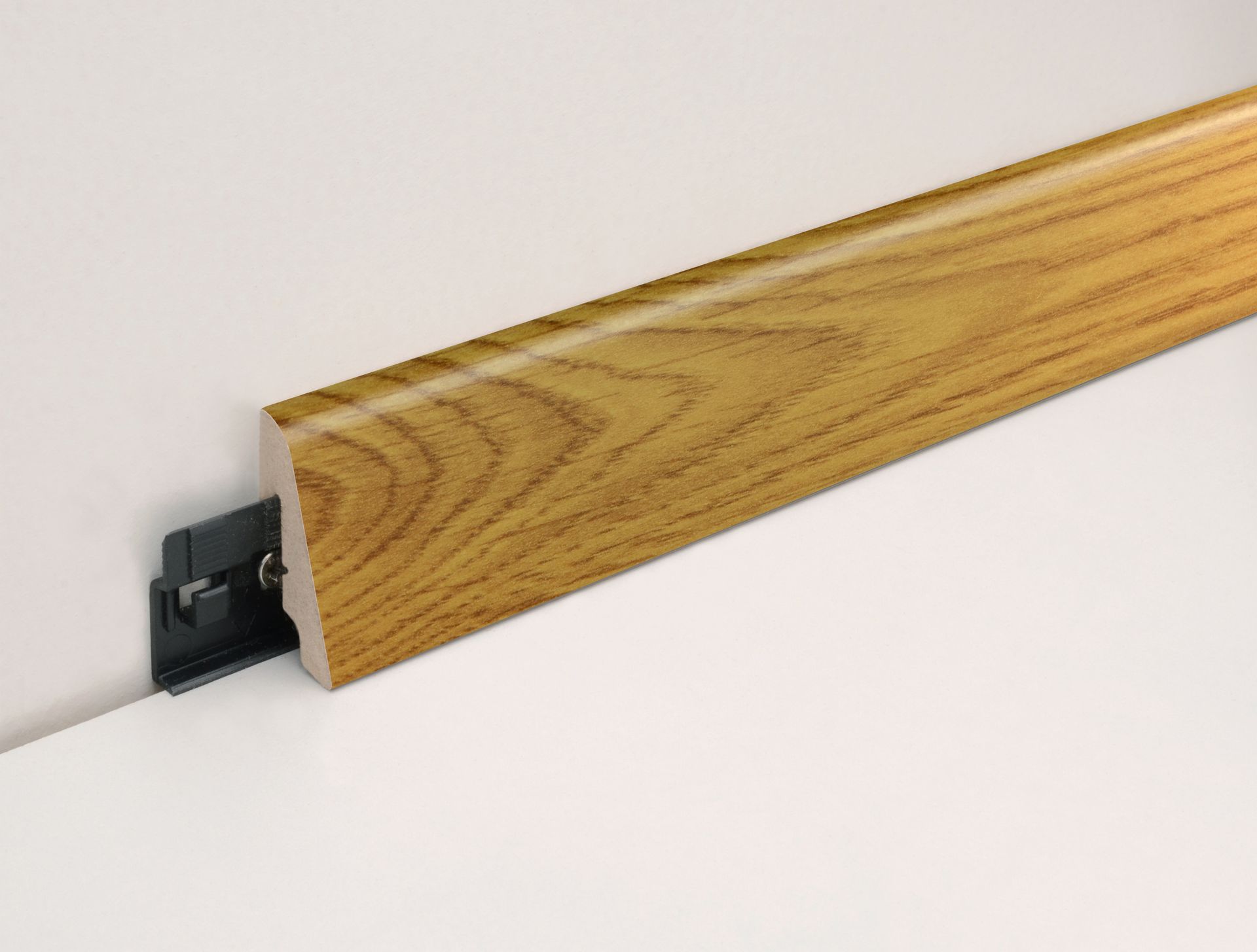 GÓLFL. EIK SF 15X32 X2,4M MDF 