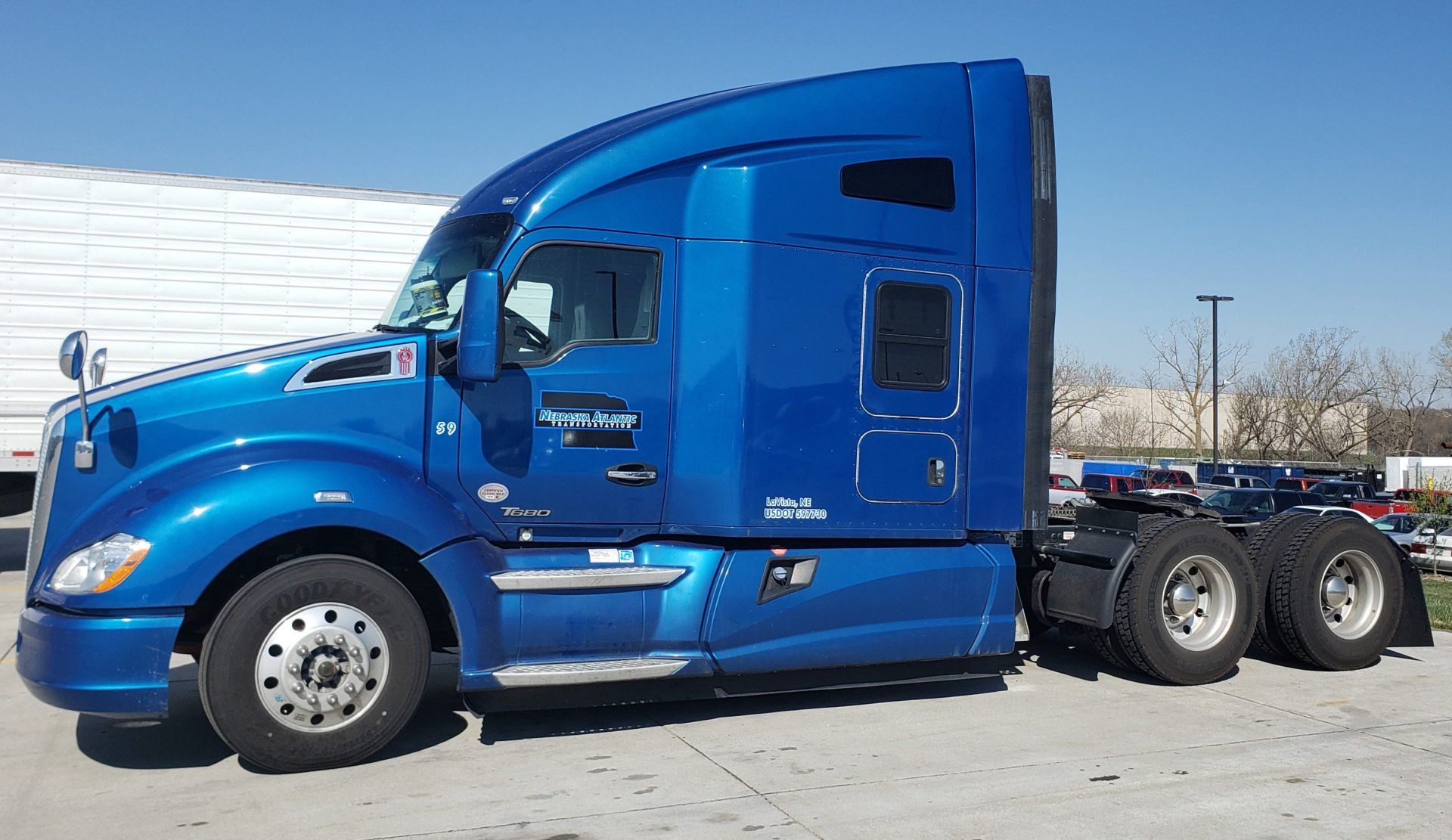 Truck Jobs — Blue Trailer Truck in La Vista, Nebraska