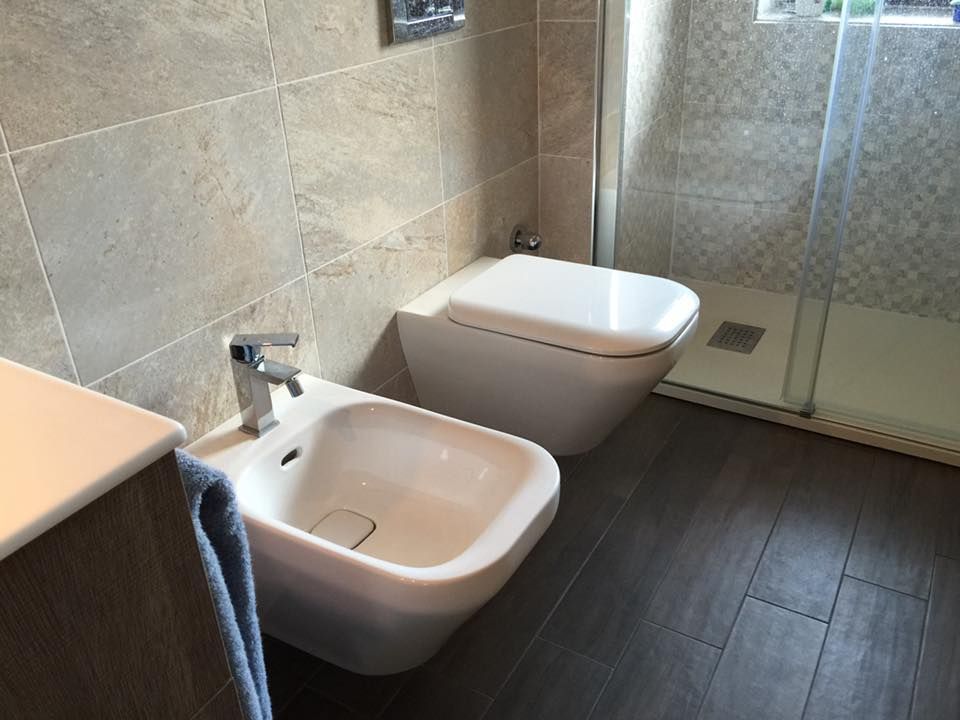 de siati impresa edile, rifacimento bagni