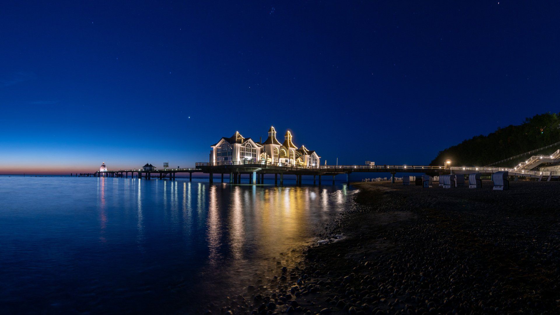 Rügen, Mecklenburg Vorpommern, Sellin, Seebrücke, Nacht, Himmel, Sterne, Langzeitbelichtung,Ostsee, Strand, Wasser