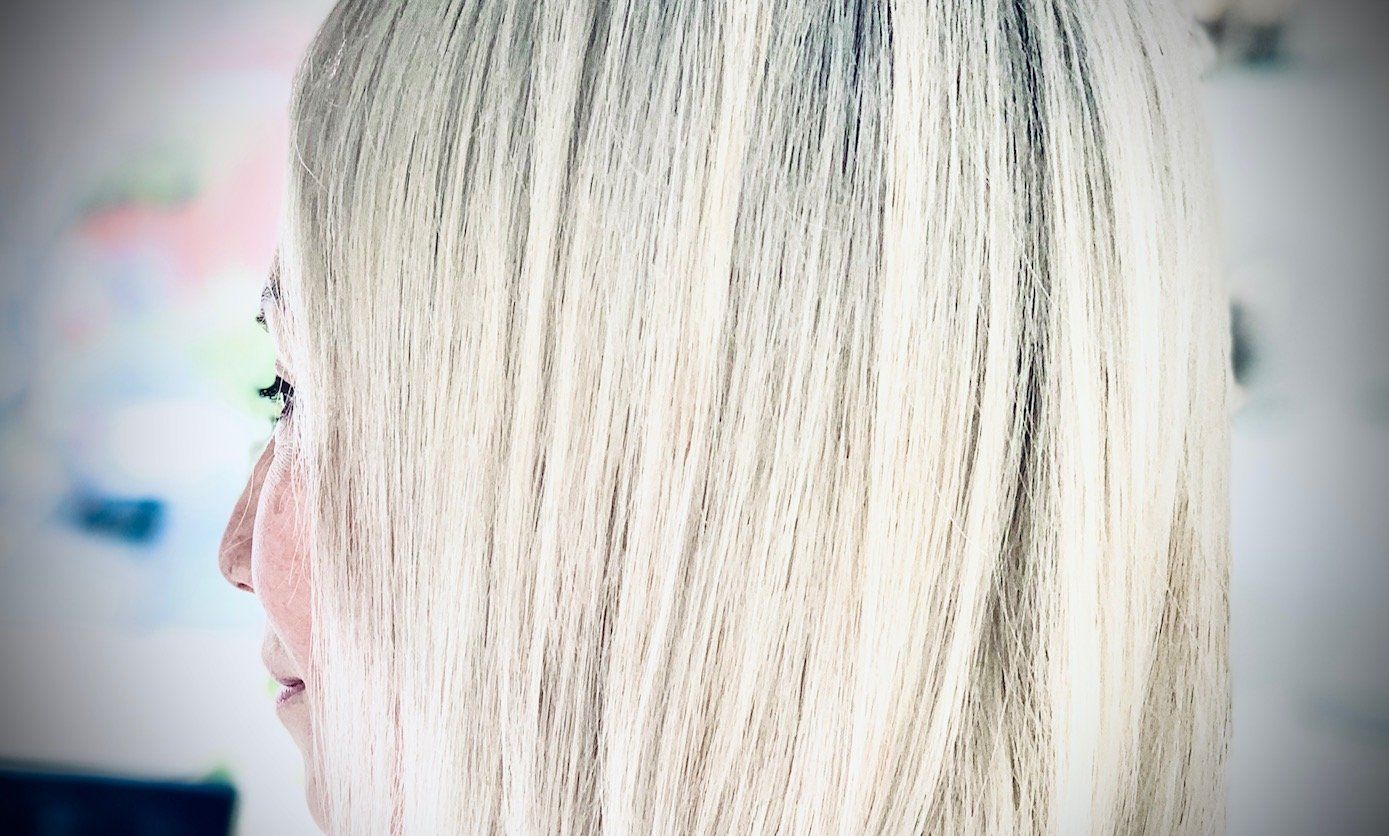 Platinum Blonde Hair Style