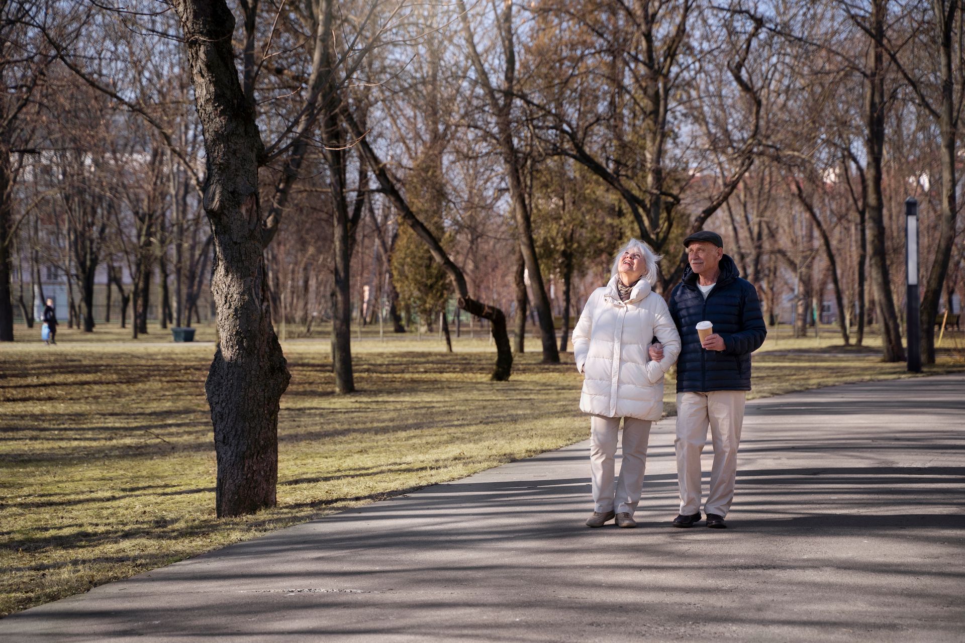 Los 5 mejores beneficios de caminar para mejorar tu salud | Blog | Instituto Médico Langle