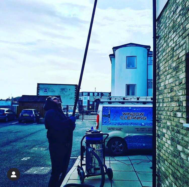 Gutter vacuum cleaning