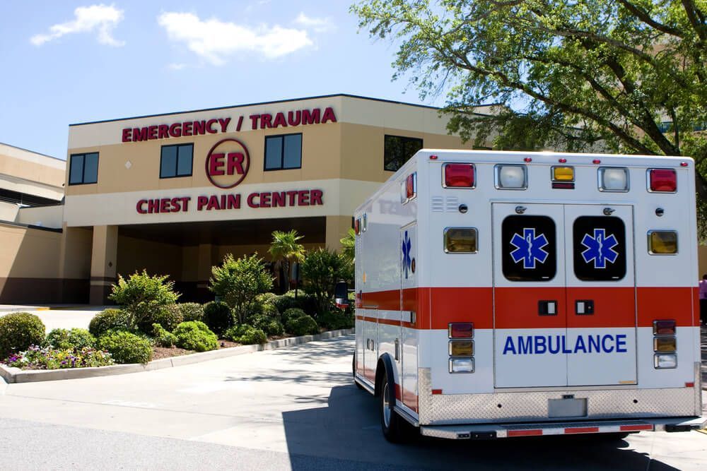 What is the difference between an insurance claim vs. a personal injury lawsuit after an accident? 